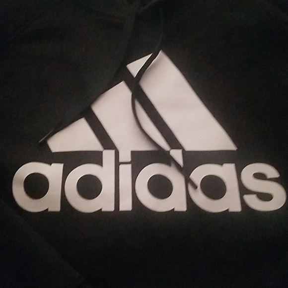 No longer need to many clothes - Picture 3 of 4